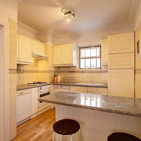 Apartament Heart Of Bairro Alto-live Like A Local
