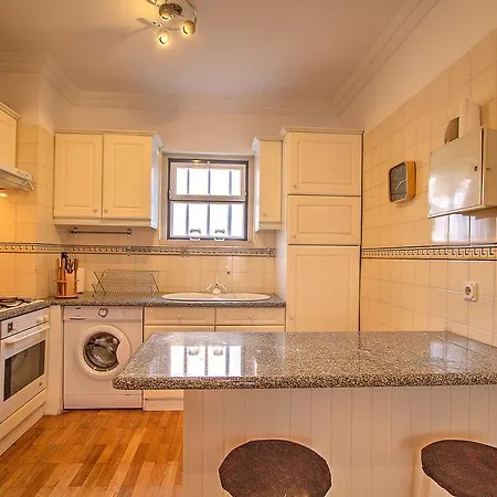 Heart Of Bairro Alto-live Like A Local Apartament *